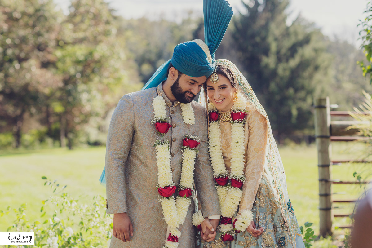 may zain wedding with alpacas at woodsedge farm belvidere nj 23