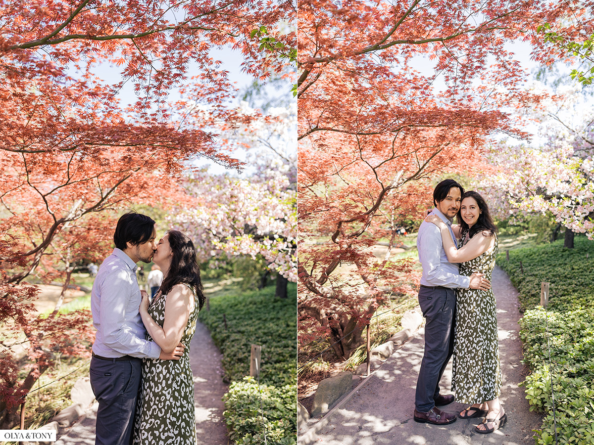 cherry blossom engagement photos in brooklyn botanic garden 22