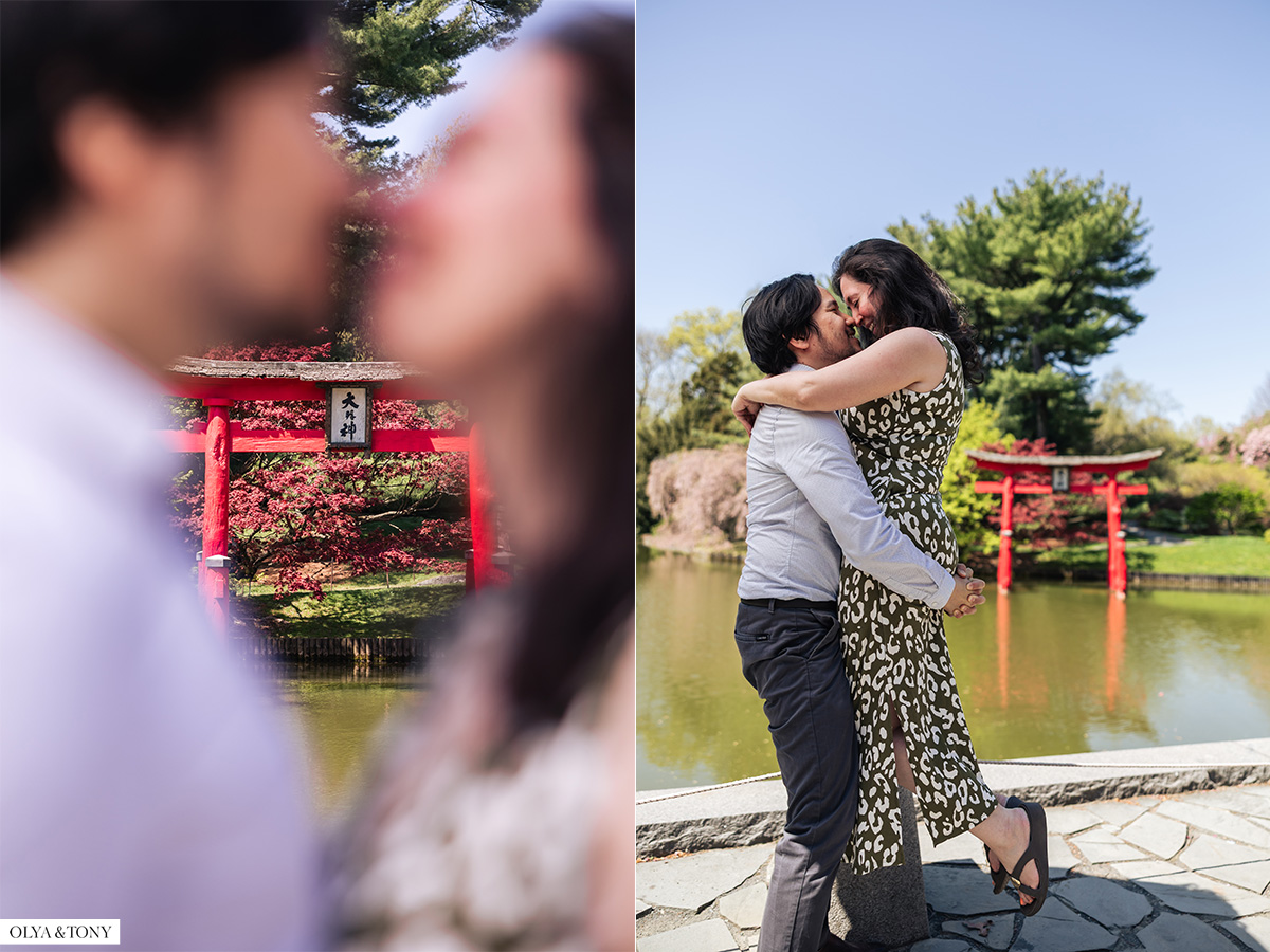 cherry blossom engagement photos in brooklyn botanic garden 8