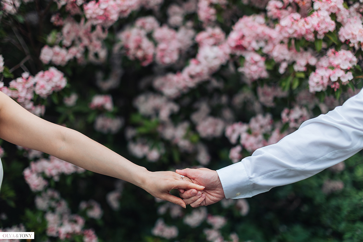 engagement photos at van vleck house gardens 7