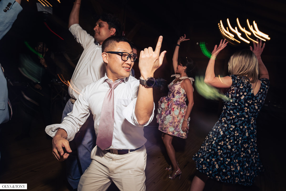 wedding at sylvan ridge farm 16